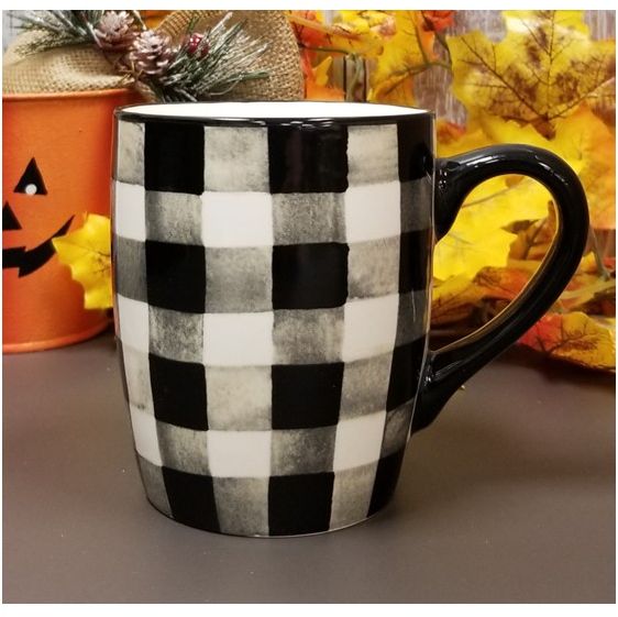 Black and White Gingham Mug with Almond Torte Scent