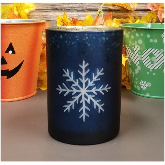 Snowflake Candle Holder with Christmas in the Woods Scent